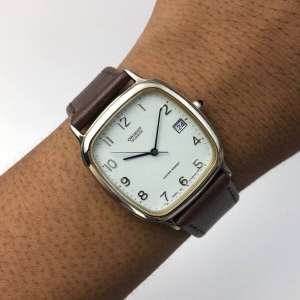 ORIENT QUARTZ