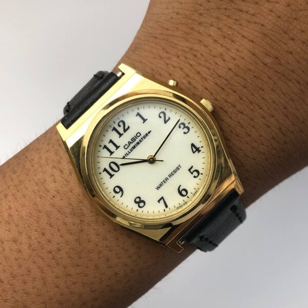 CASIO ILUMINATOR