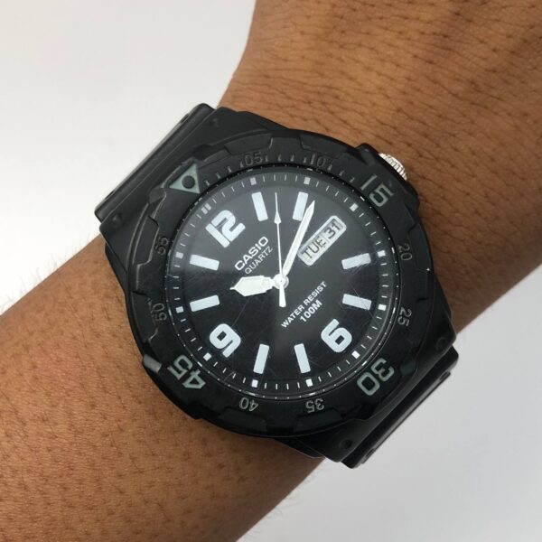 CASIO QUARTZ