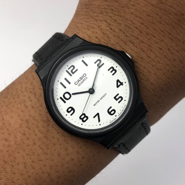 CASIO QUARTZ