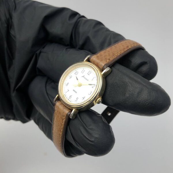 DRESSWATCH SIMPEL SEIKO AVENUE - Gambar 3