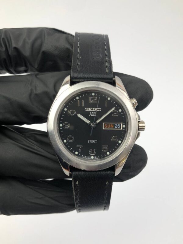 SEIKO SPIRIT AGS DAYDATE ONE PIECE CASE - Gambar 2