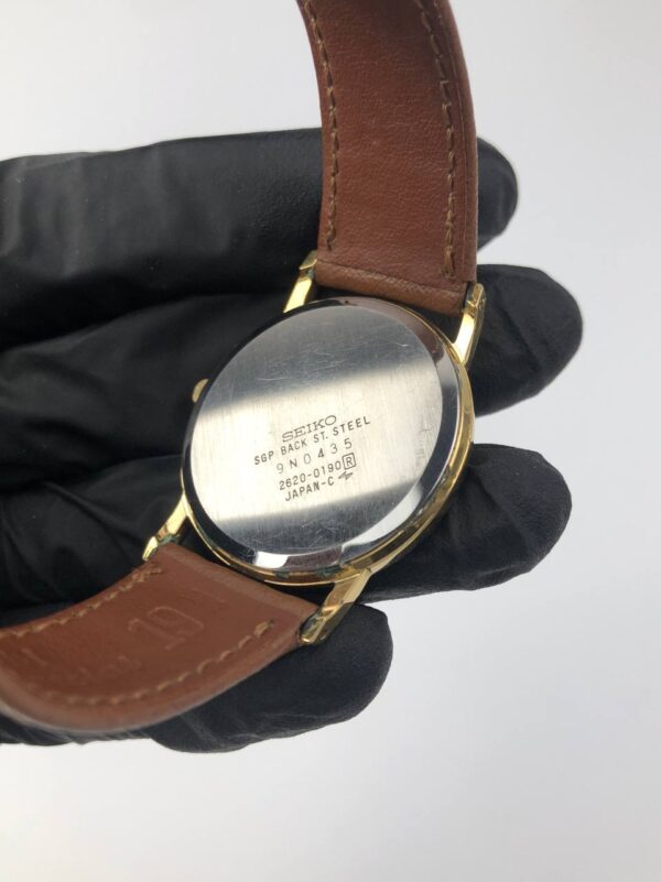 SEIKO QUARTZ ROMAN DIAL - Gambar 7