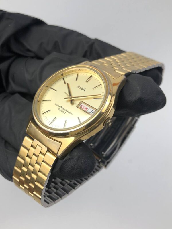 ALBA DAYDATE GOLD CASE - Gambar 3
