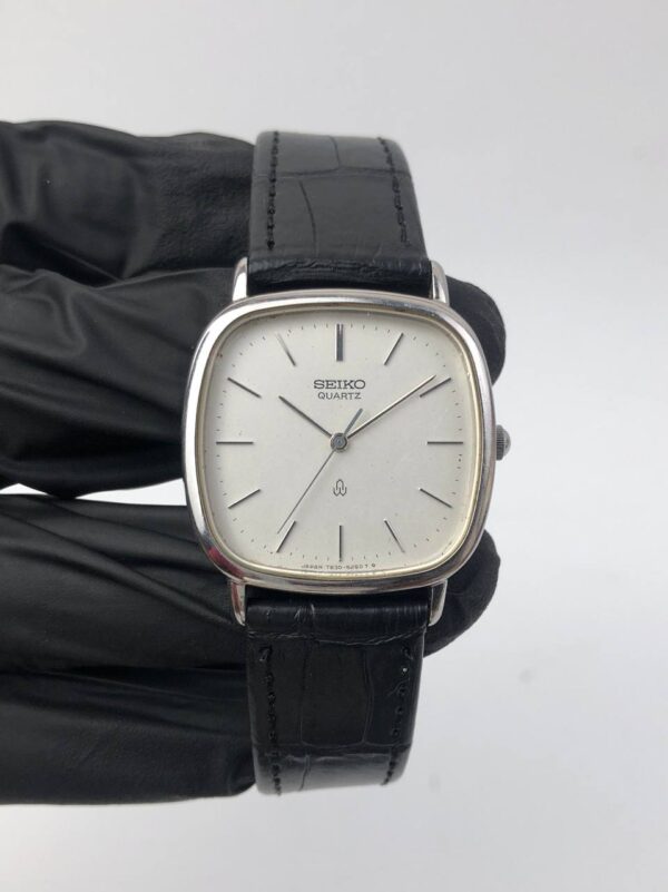 SEIKO QUARTZ WHITE TEXTURE DIAL - Gambar 2