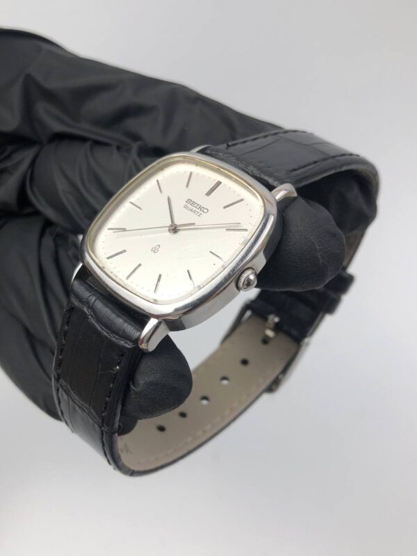 SEIKO QUARTZ WHITE TEXTURE DIAL - Gambar 3