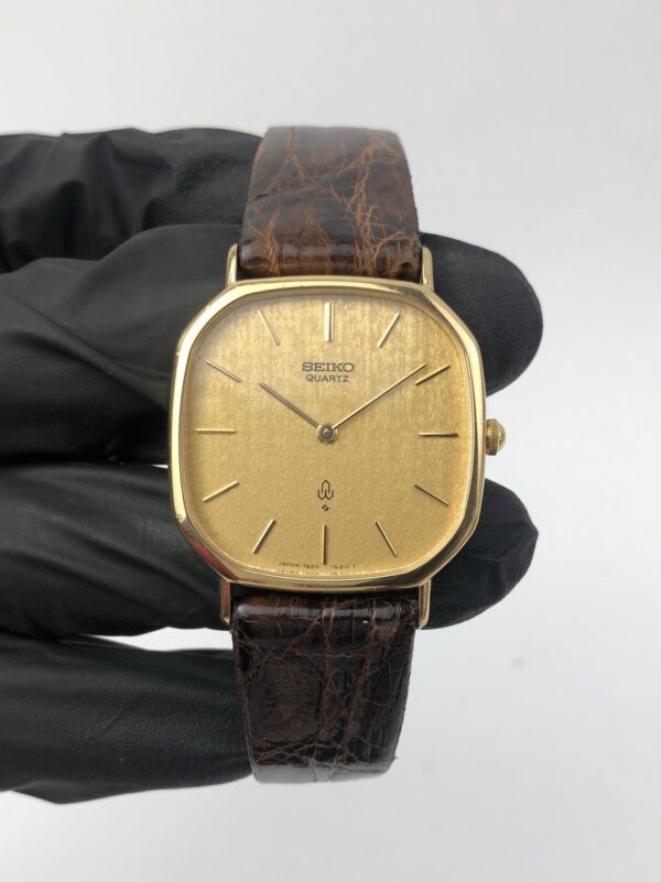 SEIKO QUARTZ TEXTURE GOLD DIAL - Gambar 2