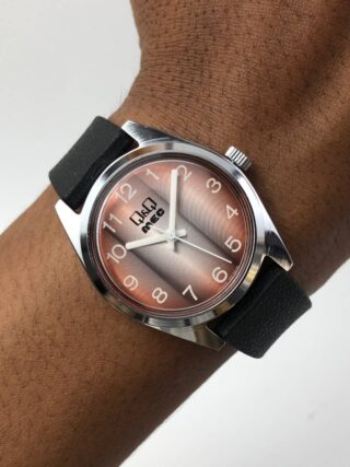 Q&Q MEC SUNBURST DIAL