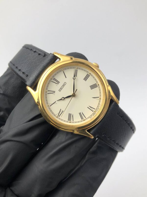SEIKO ROMAN DIAL UNISEX - Gambar 4