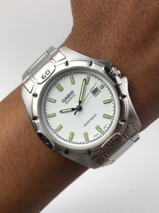 CASIO QUARTZ DATE ANALOG