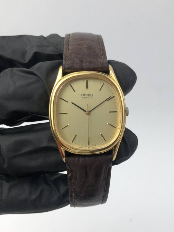 SEIKO OVAL CASE VINTAGE - Gambar 2