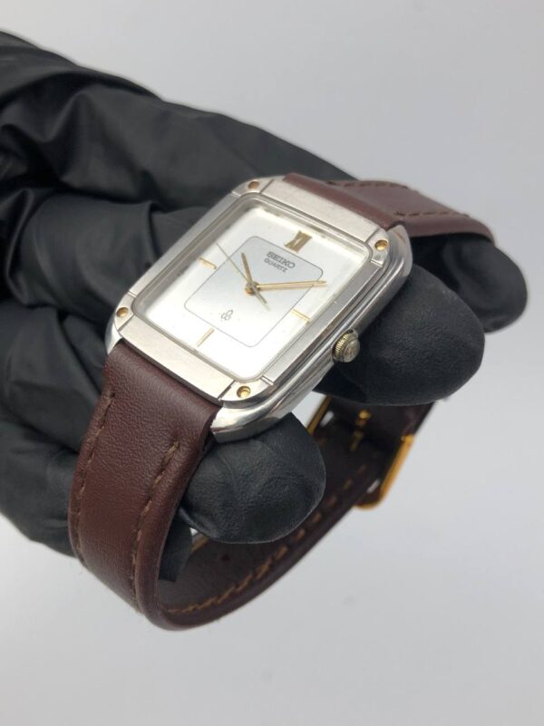 SEIKO QUARTZ VINTAGE GUILOCHE DIAL - Gambar 3