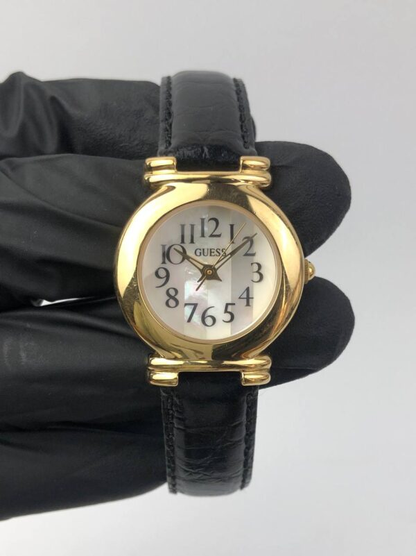 GUESS ORIGINAL - Gambar 2