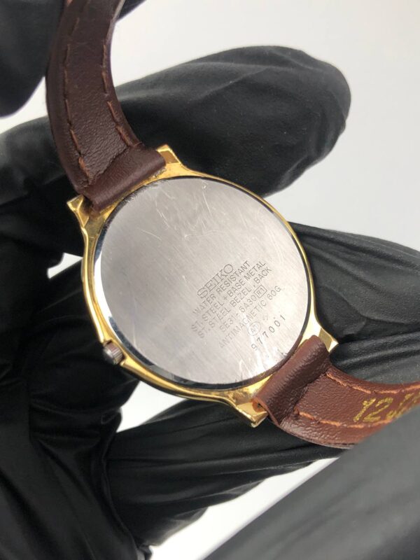 SEIKO DOLCE TWOTONE TEXTURE DIAL - Gambar 7