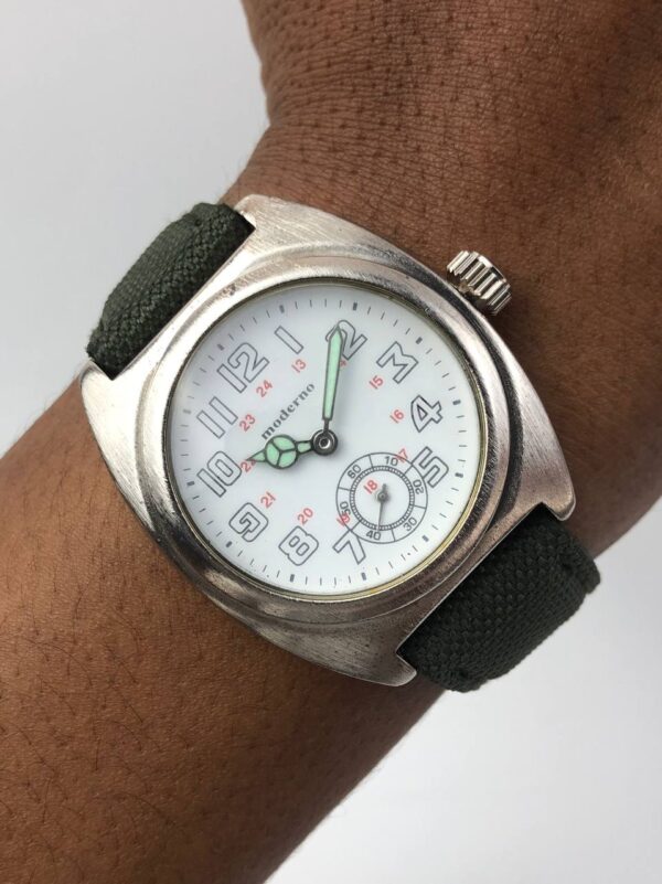 JAPAN WATCH VINTAGE MILITARY DIAL