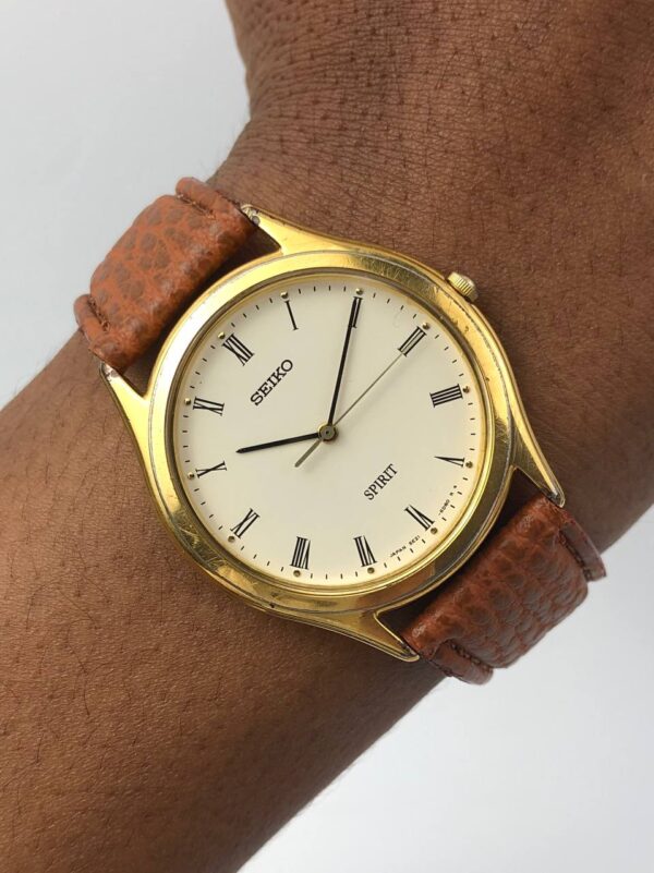 SEIKO SPIRIT ROMAN DIAL
