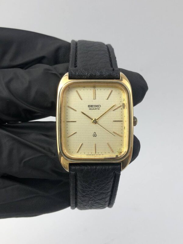 SEIKO QUARTZ JAPAN TEXTURE DIAL - Gambar 2