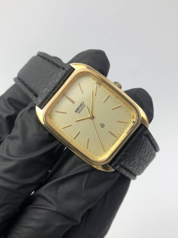SEIKO QUARTZ JAPAN TEXTURE DIAL - Gambar 4