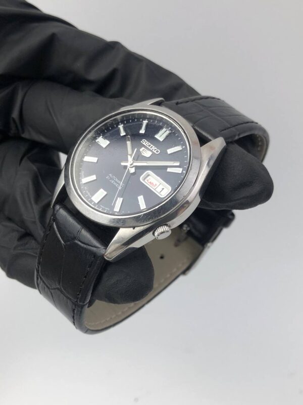 SEIKO 5 DEEP BLUE DIAL - Gambar 3