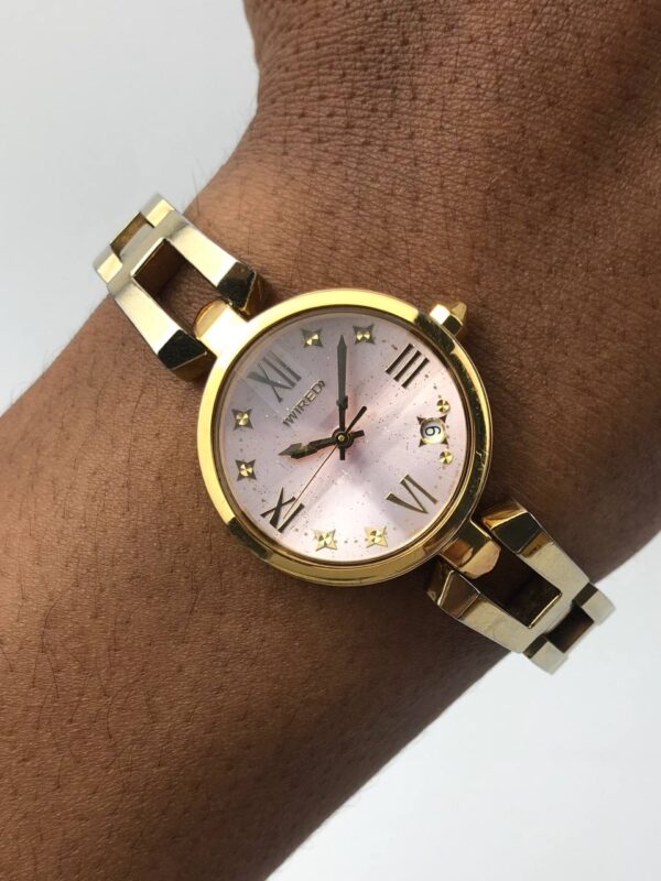 SEIKO WIRED BANGLE PINK DIAL MULUS