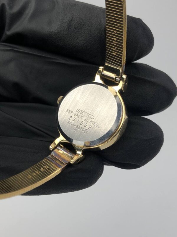 BEAUTIFUL SEIKO LADIES OVAL - Gambar 7