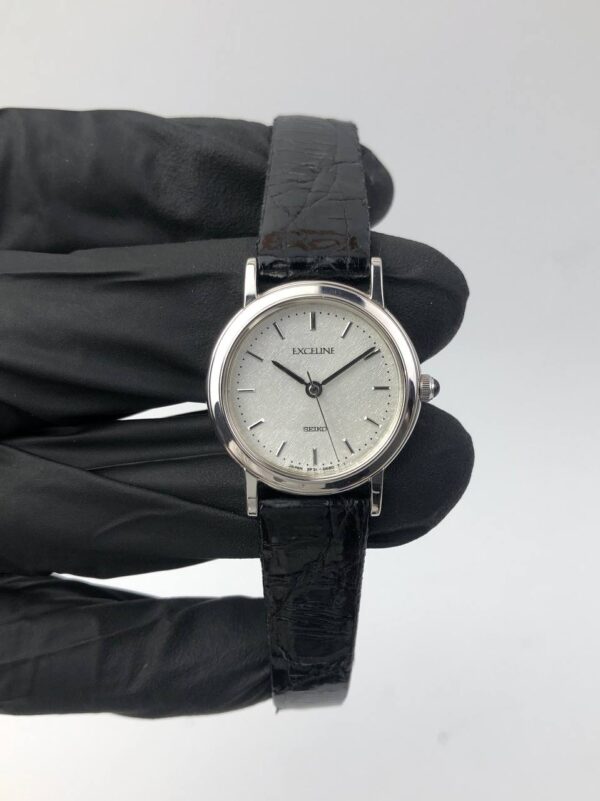 BEAUTIFUL SEIKO EXCELINE TEXTURED DIAL - Gambar 2