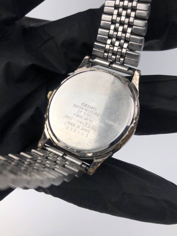 SEIKO KLASIK TEXTURED DIAL - Gambar 8