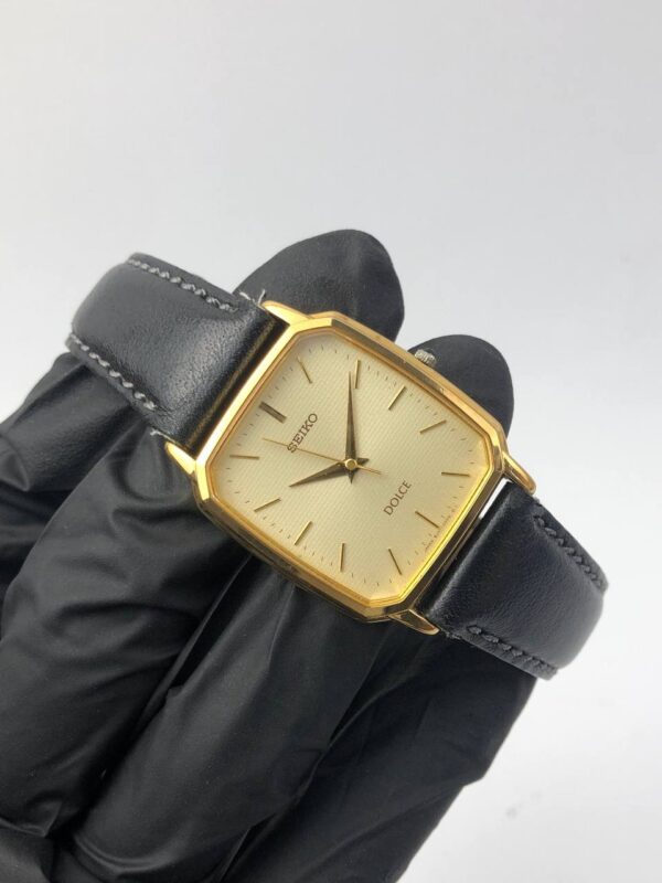 SEIKO DOLCE KLASIK TANK TEXTURED DIAL - Gambar 4