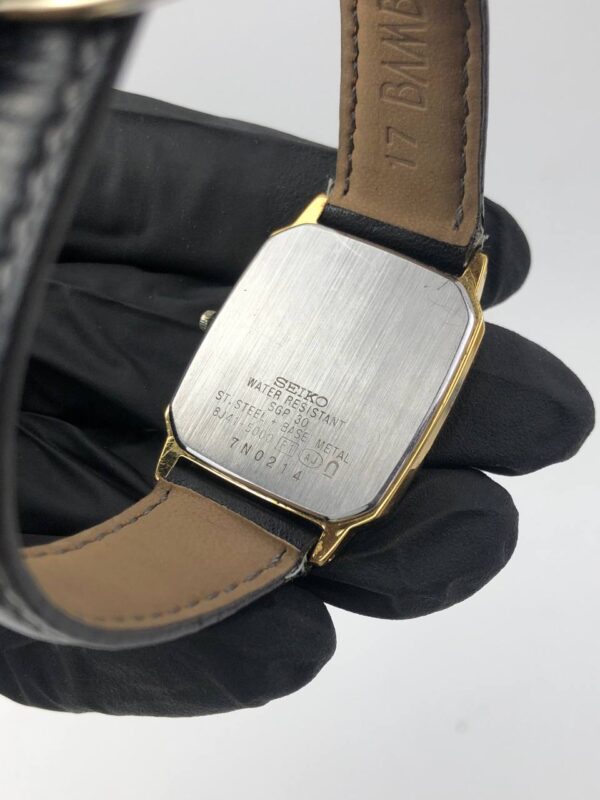 SEIKO DOLCE KLASIK TANK TEXTURED DIAL - Gambar 7