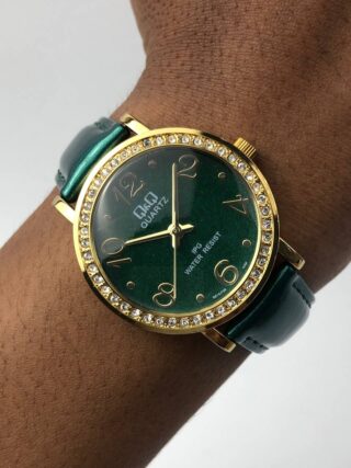 Q&Q GREEN DIAL JAPAN