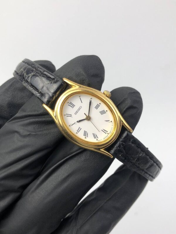 SEIKO ROMAN OVAL CASE  - Gambar 4