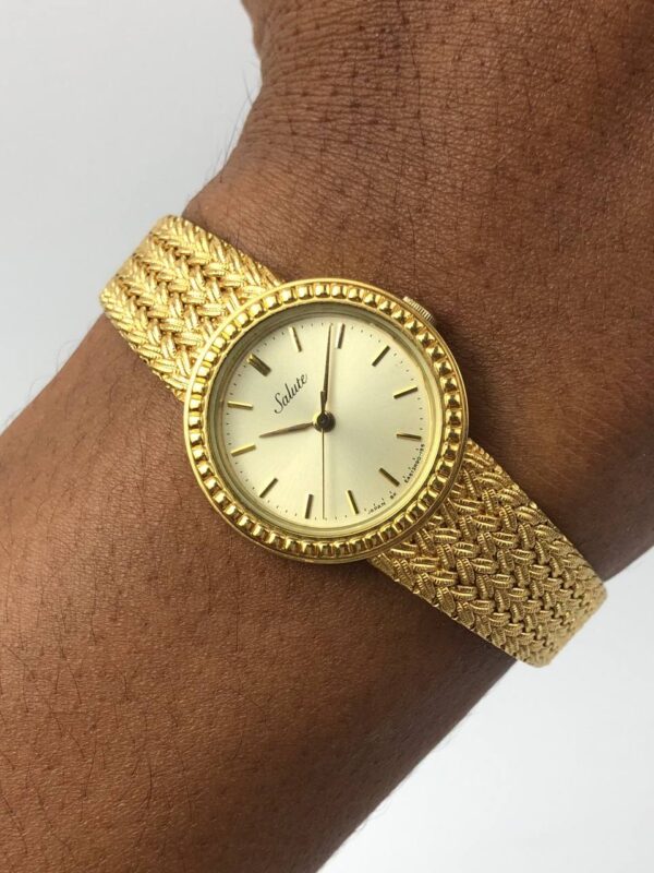 ORIENT SALUTE LADIES