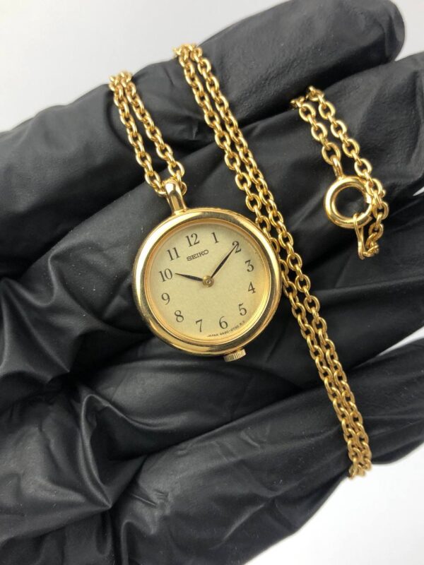 NEKLACE WATCH GOLD TONE ALL ORIGINAL - Gambar 2