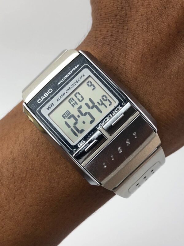 CASIO ILLUMINATOR ALARM CHRONOGRAPH