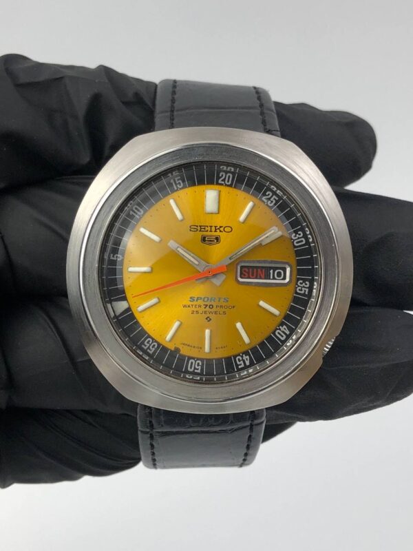 RARE SEIKO UFO ORANGE DIAL ORIGIN - Gambar 2