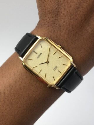 CITIZEN EXCEED TANK SANDS DIAL