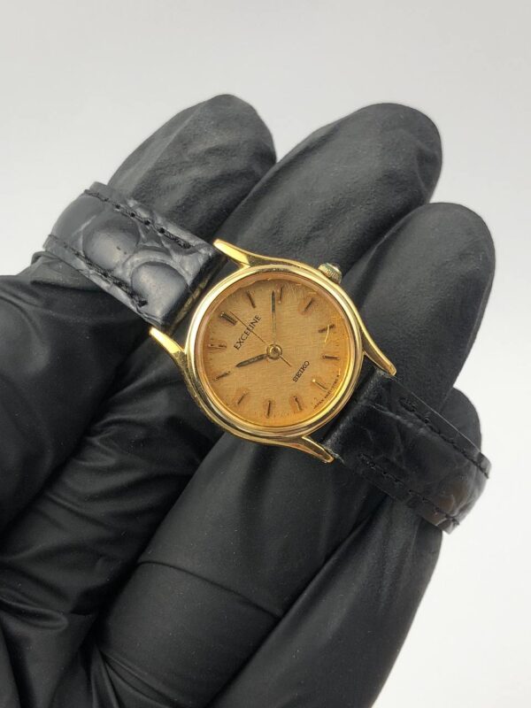 SEIKO EXCELINE SNOWFLAKE DIAL - Gambar 4