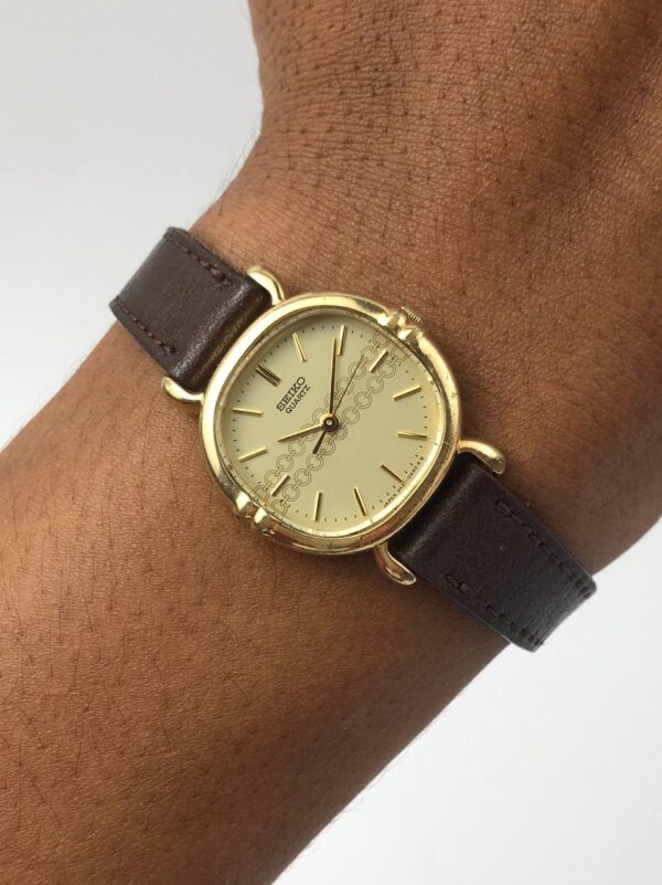 SEIKO QUARTZ VINTAGE