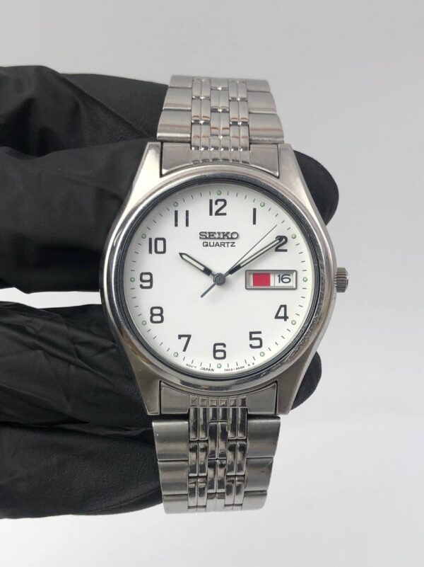 SEIKO QUARTZ DAYDATE - Gambar 2