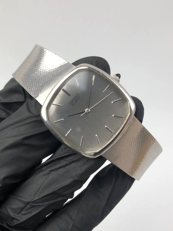 SEIKO QUARTZ KLASIK GREY MIRROR DIAL - Gambar 4