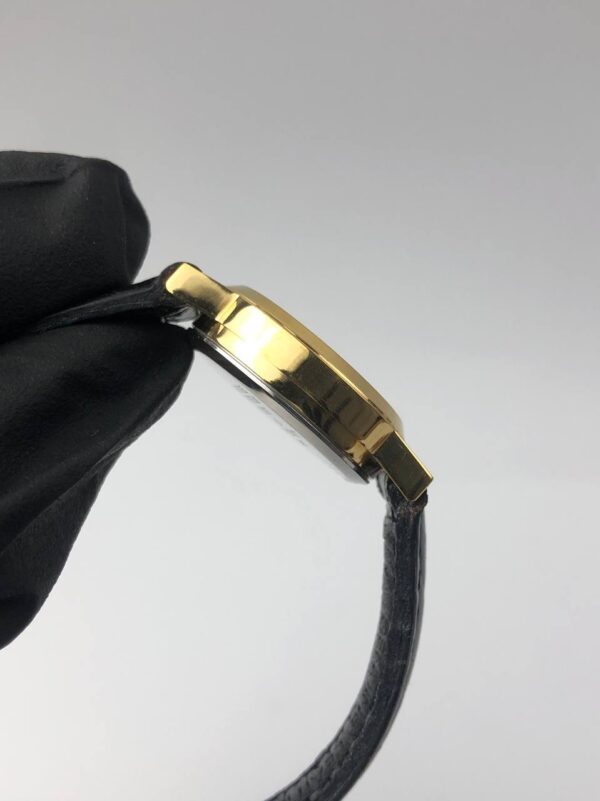 BEAUTIFUL ANNE KLEIN - Gambar 6
