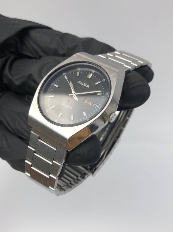 ALBA QUARTZ VINTAGE DAYDATE BLACK DIAL ALL ORI - Gambar 3