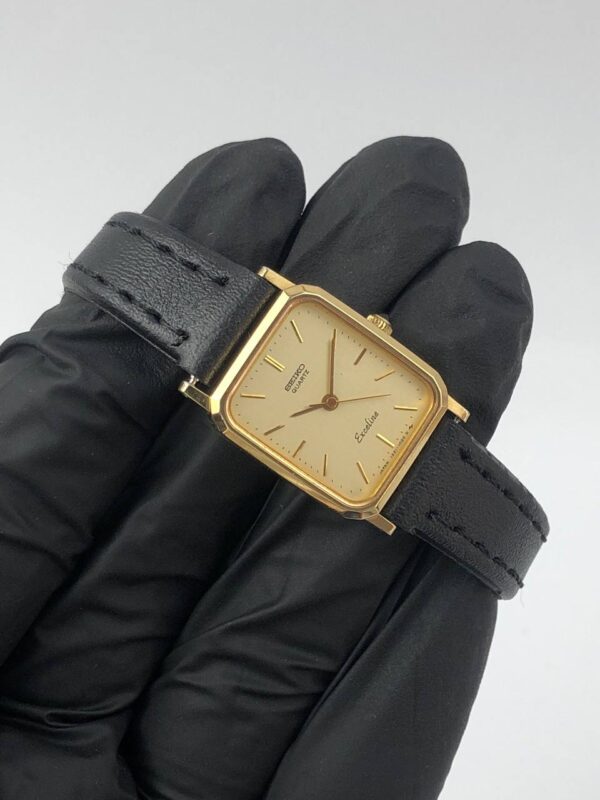 SEIKO TANK EXCELINE GOLD TONE CASE - Gambar 4