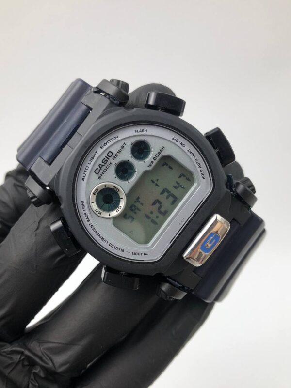 G-SHOCK DW-900VT AUTO LIGHT SWITCH - Gambar 5
