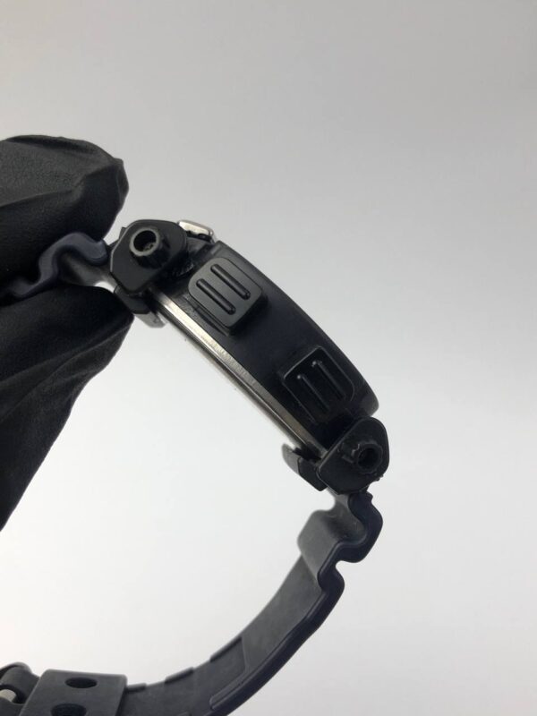 G-SHOCK DW-900VT AUTO LIGHT SWITCH - Gambar 6