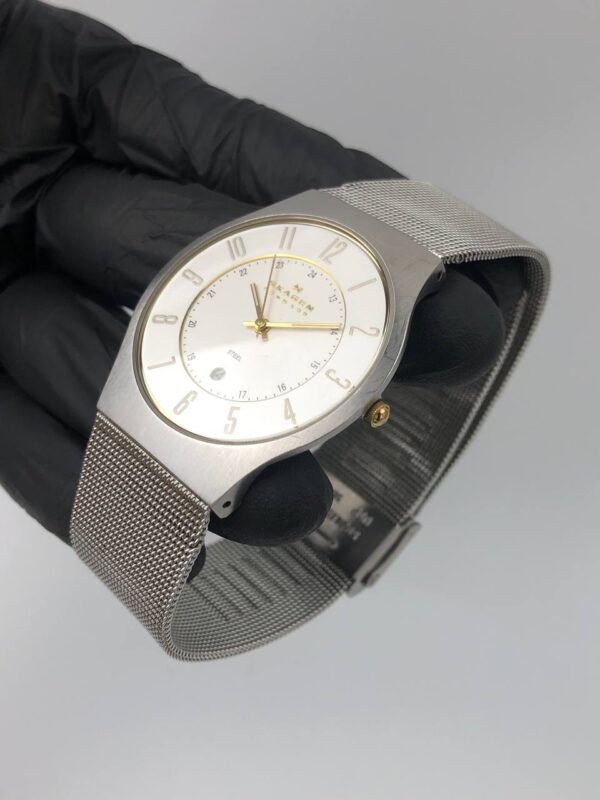 SKAGEN DENMARK 233XLSGS SILVER MESH BAND WATCH WHITE DIAL - Gambar 3