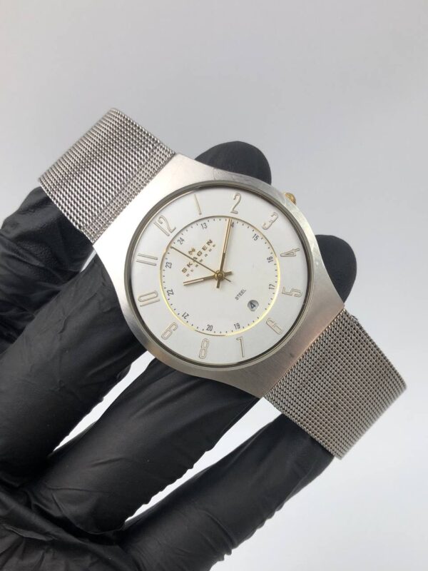 SKAGEN DENMARK 233XLSGS SILVER MESH BAND WATCH WHITE DIAL - Gambar 4