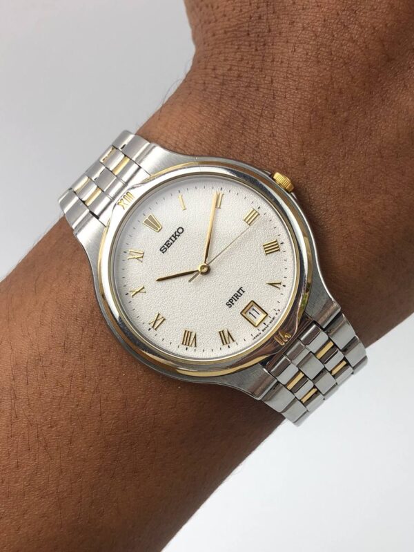 DRESSWATCH SEIKO SPIRIT TWOTONE ROMAN TEXTURE DIAL