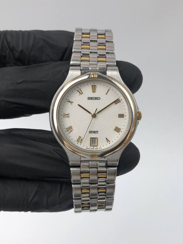 DRESSWATCH SEIKO SPIRIT TWOTONE ROMAN TEXTURE DIAL - Gambar 2