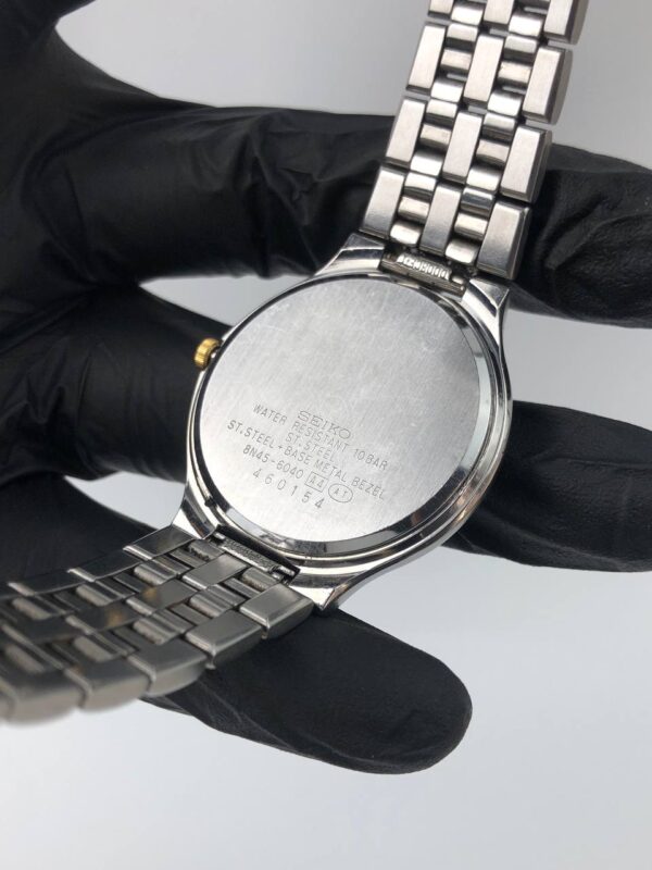 DRESSWATCH SEIKO SPIRIT TWOTONE ROMAN TEXTURE DIAL - Gambar 7